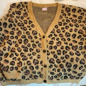 Pink Lily Carla Leopard Print Fuzzy Cardigan Sweater